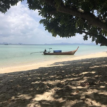 Paradise Beachfront Bungalows Hotel Koh Kradan Exterior foto