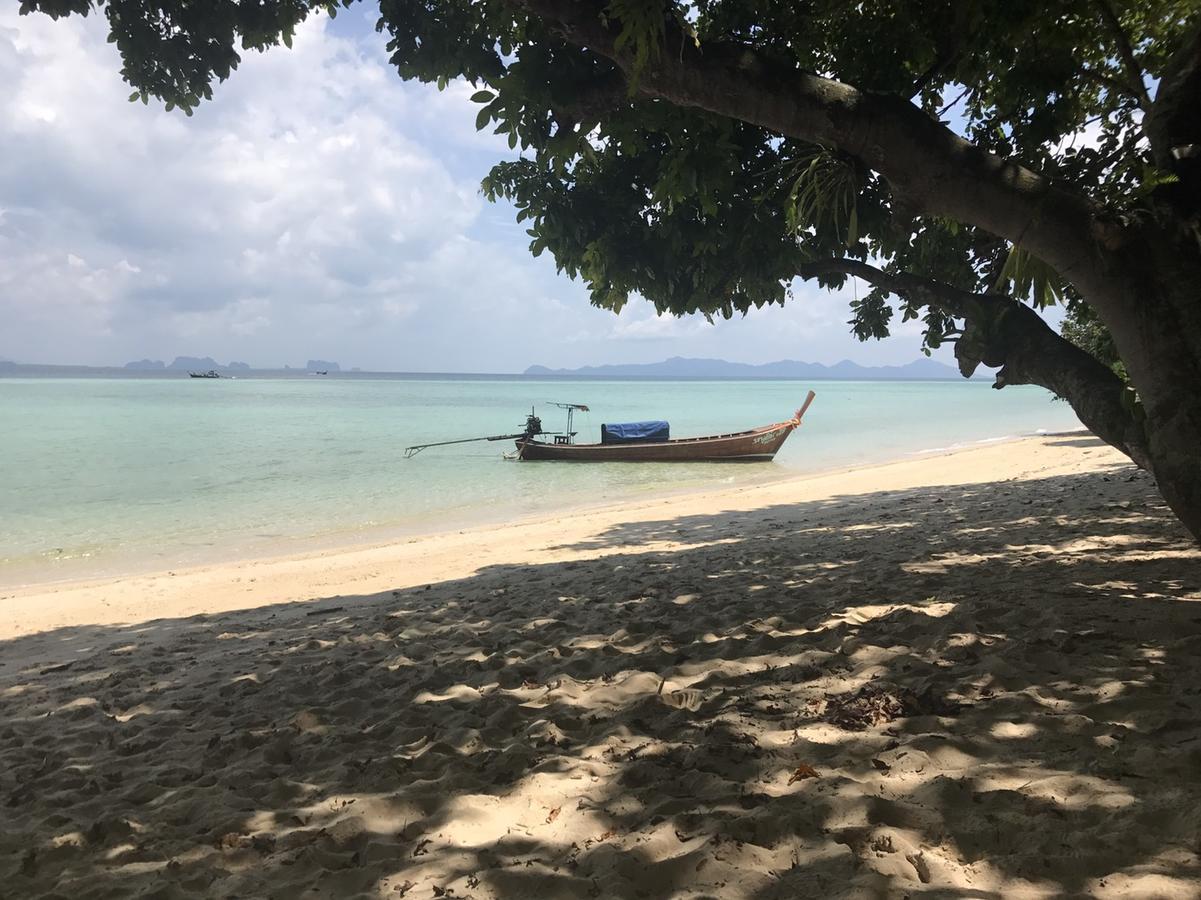 Paradise Beachfront Bungalows Hotel Koh Kradan Exterior foto