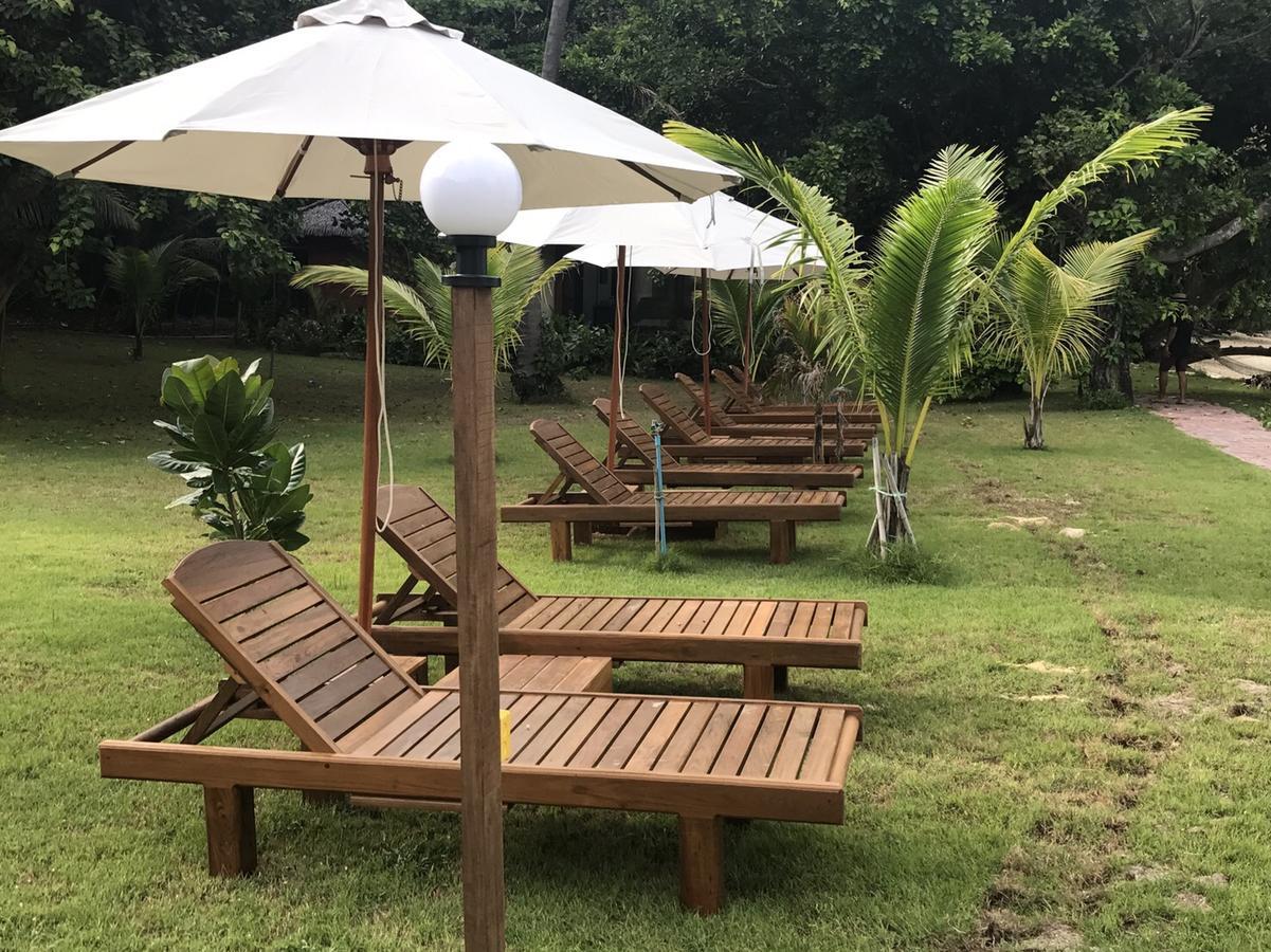 Paradise Beachfront Bungalows Hotel Koh Kradan Exterior foto